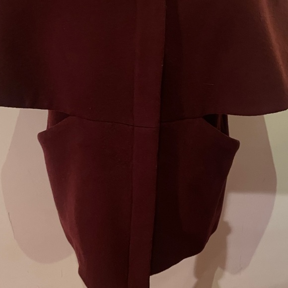 ❤️ Mackage Wool Coat / Cape Style Sleeves /Large Pockets /Zip - Picture 4 of 9